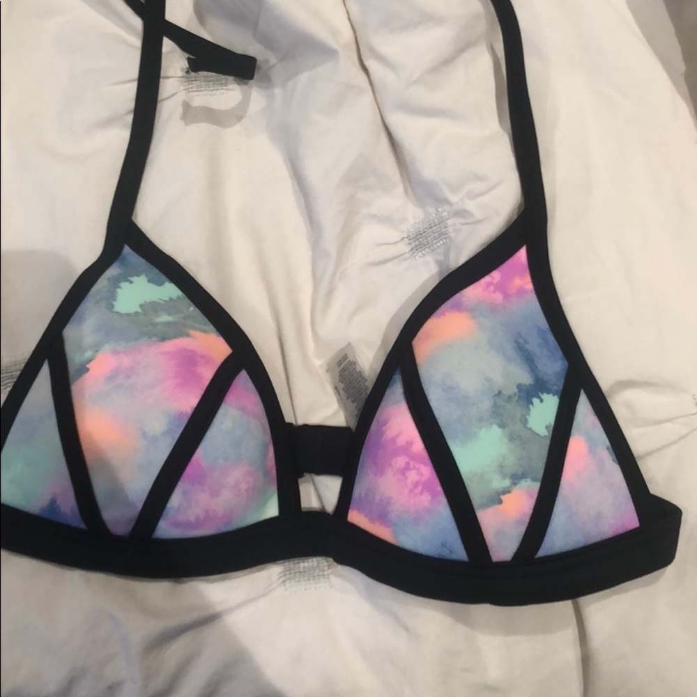 Pink bikini top